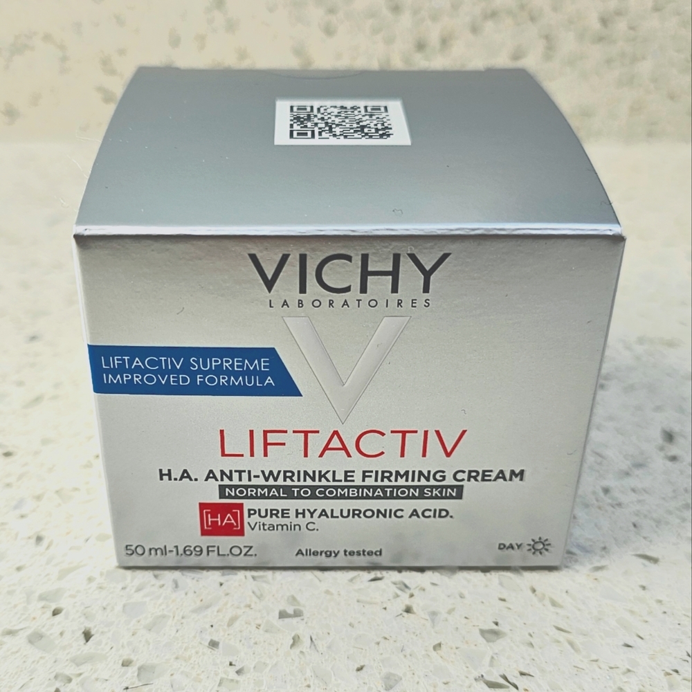 VICHY LiftActiv Supreme H.A. Anti-Wrinkle Firming Cream